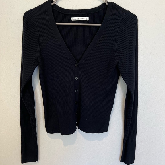 Abercrombie & Fitch Sweaters - Abercrombie Cropped Cardi